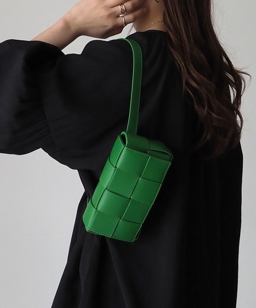 Riberry（リベリー）の「編み込みボディバッグ/カラーボディバッグ（ボディバッグ/ウエストポーチ・レディース・ホワイト/ブラック/ピンク/ライム/グリーン/エメラルド/オレンジ・FREE）」の22枚目の写真