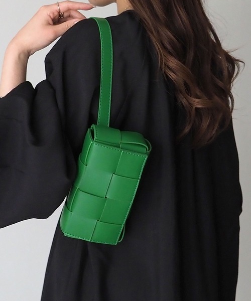 Riberry（リベリー）の「編み込みボディバッグ/カラーボディバッグ（ボディバッグ/ウエストポーチ・レディース・ホワイト/ブラック/ピンク/ライム/グリーン/エメラルド/オレンジ・FREE）」の12枚目の写真