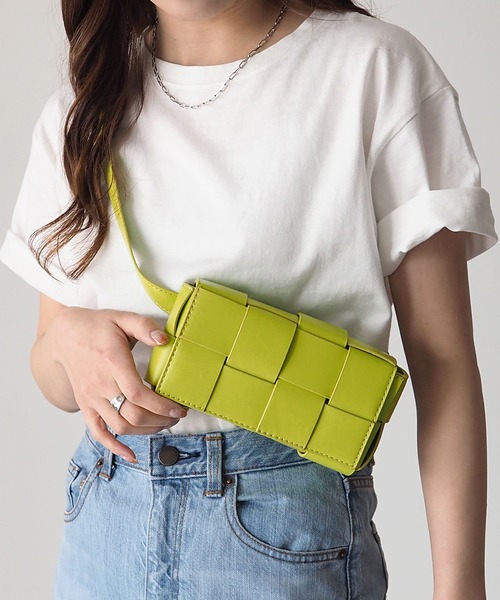 Riberry（リベリー）の「編み込みボディバッグ/カラーボディバッグ（ボディバッグ/ウエストポーチ・レディース・ホワイト/ブラック/ピンク/ライム/グリーン/エメラルド/オレンジ・FREE）」の17枚目の写真