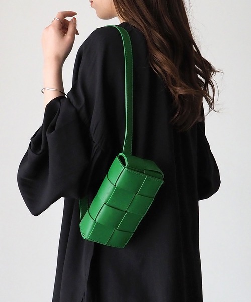 Riberry（リベリー）の「編み込みボディバッグ/カラーボディバッグ（ボディバッグ/ウエストポーチ・レディース・ホワイト/ブラック/ピンク/ライム/グリーン/エメラルド/オレンジ・FREE）」の20枚目の写真