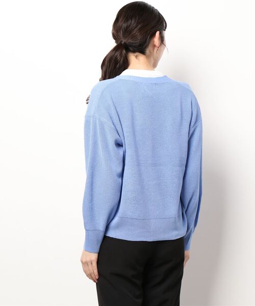 Te chichi TERRASSE（テチチテラス）の「肩畦Vネックカーディガン（カーディガン/ボレロ・レディース・ベージュ/ネイビー/ブルー・ﾌﾘ-）」の5枚目の写真