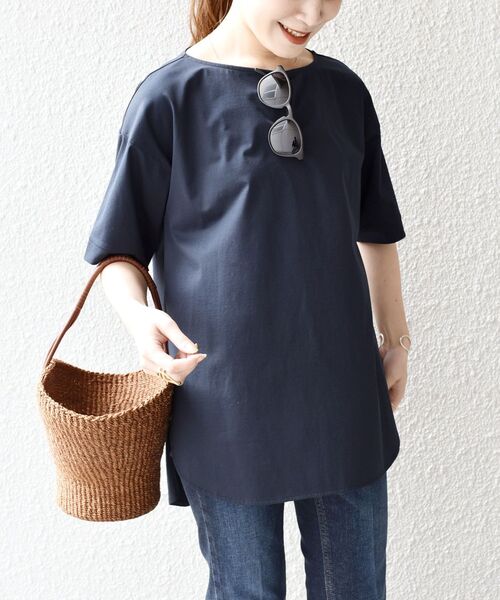 SHIPS(シップス)の「*バックスリットデザイントップス◆(Tシャツ/カットソー・レディース・オフホワイト/ブラック/ライム/ネイビー/ブルー系・ONE SIZE)」の12枚目の写真