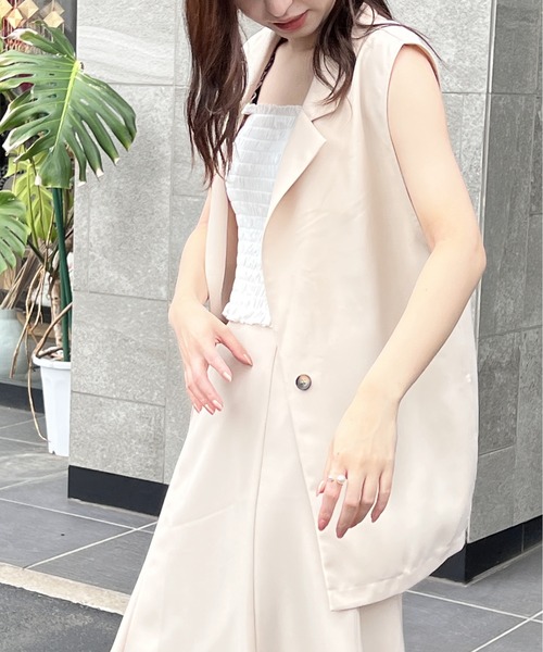 one way（ワンウェイ）の「テーラーサイドスリットベスト/セットアップ対応（ベスト・レディース・ブラック/ベージュ・FREE）」の4枚目の写真