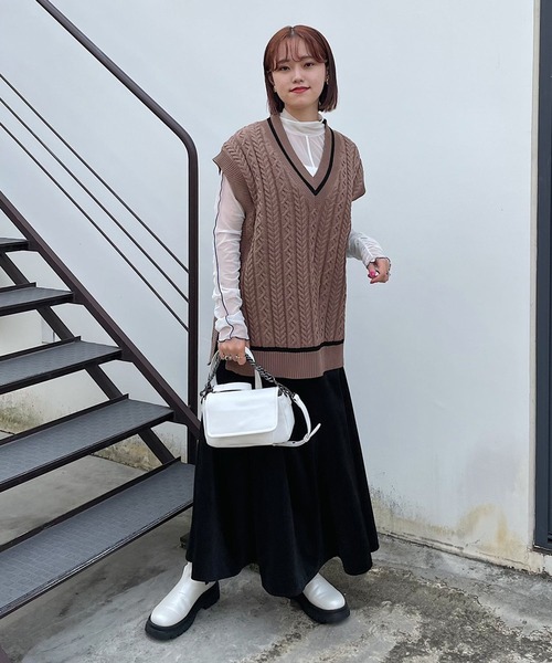 PAGEBOY（ページボーイ）の「ケーブルカレッジベスト（ベスト・レディース・ブラック/アイボリー/ブラウン系その他・FREE）」の12枚目の写真