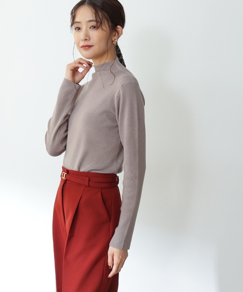 N.（N. Natural Beauty Basic）（エヌエヌナチュラルビューティーベーシック）の「◆ウォームアップリブボトルネックニット（ニット/セーター・レディース・オフホワイト/ブラック/グレイッシュベージュ・MEDIUM）」の6枚目の写真