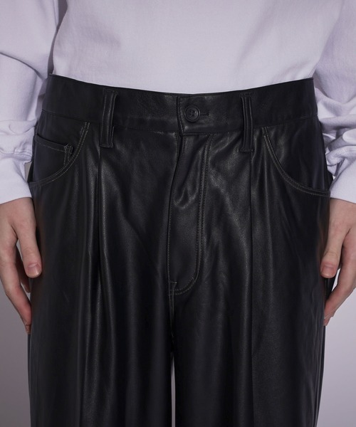 JUNRED（ジュンレッド）の「フェイクレザーバギーパンツ（その他パンツ・メンズ・ブラック・M/L/S）」の10枚目の写真