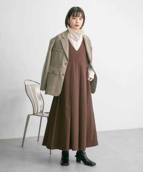 KBF（ケイビーエフ）の「BIGプリーツジャンパースカート（ワンピース・レディース・ブラック/ダークブラウン/ベージュ系その他・ONE）」の17枚目の写真