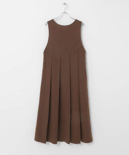 KBF（ケイビーエフ）の「BIGプリーツジャンパースカート（ワンピース・レディース・ブラック/ダークブラウン/ベージュ系その他・ONE）」の11枚目の写真