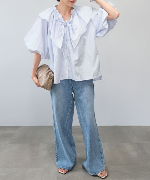 ANDJ(アンドジェイ)の「【2022/AW】先染めストライプフリルブラウス(シャツ/ブラウス・レディース・ブルー/ネイビー/ホワイト・M)」の20枚目の写真