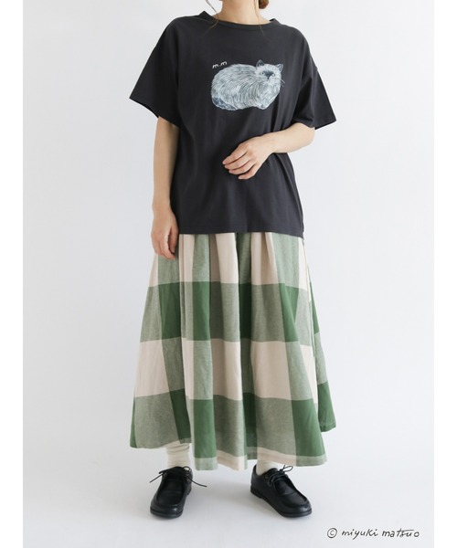 Samansa Mos2（サマンサ モスモス）の「【miyuki matsuo×Samansa Mos2】プリントTシャツ（Tシャツ/カットソー・レディース・オフホワイト/チャコール/キナリ・ﾌﾘ-）」の5枚目の写真