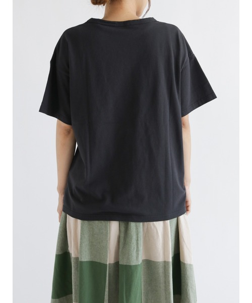 Samansa Mos2（サマンサ モスモス）の「【miyuki matsuo×Samansa Mos2】プリントTシャツ（Tシャツ/カットソー・レディース・オフホワイト/チャコール/キナリ・ﾌﾘ-）」の8枚目の写真