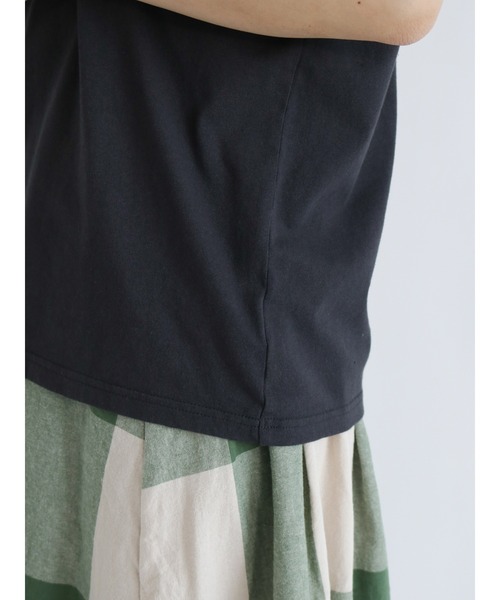 Samansa Mos2（サマンサ モスモス）の「【miyuki matsuo×Samansa Mos2】プリントTシャツ（Tシャツ/カットソー・レディース・オフホワイト/チャコール/キナリ・ﾌﾘ-）」の11枚目の写真