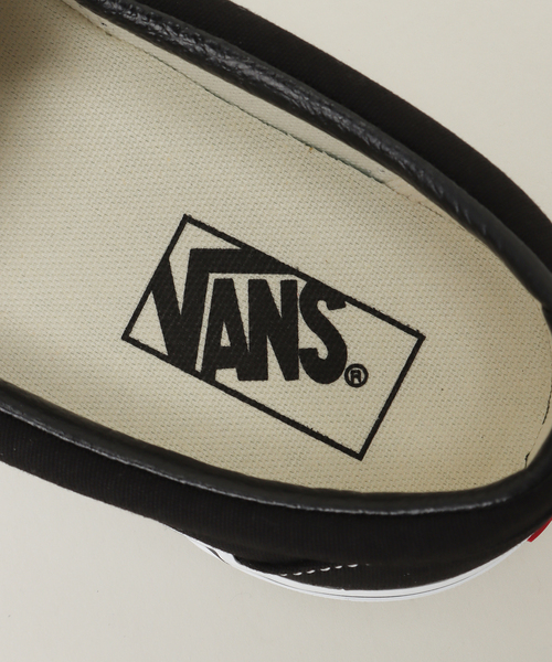 JOURNAL STANDARD relume(ジャーナルスタンダード レリューム)の「【VANS / ヴァンズ】CLASSIC SLIP-ON(スニーカー・メンズ・ブラック・90/100/80/85/95)」の11枚目の写真