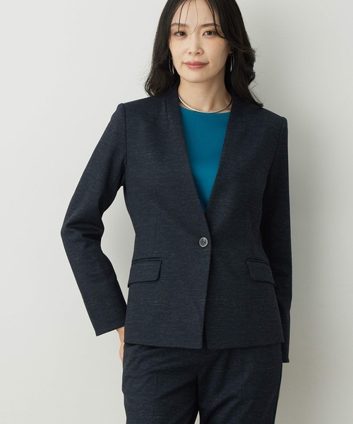 A/C DESIGN BY ALPHA CUBIC（エーシーデザインバイアルファキュービック）の「【アルファブリック】ストレッチノーカラージャケット【パンツ・スカートセットアップ可能】（ノーカラージャケット・レディース・ブラック/グレー/チャコール/ライトグレー/ネイビー・11号/13号/9号）」の17枚目の写真