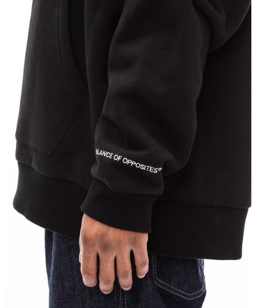 RVCA(ルーカ)の「RVCA メンズ RVCA HOODIE パーカー【2022年秋冬モデル】/ルーカロゴプルオーバーパーカー(パーカー・メンズ・ブラック/ベージュ/グリーン系その他・X-LARGE/SMALL/LARGE/MEDIUM)」の8枚目の写真