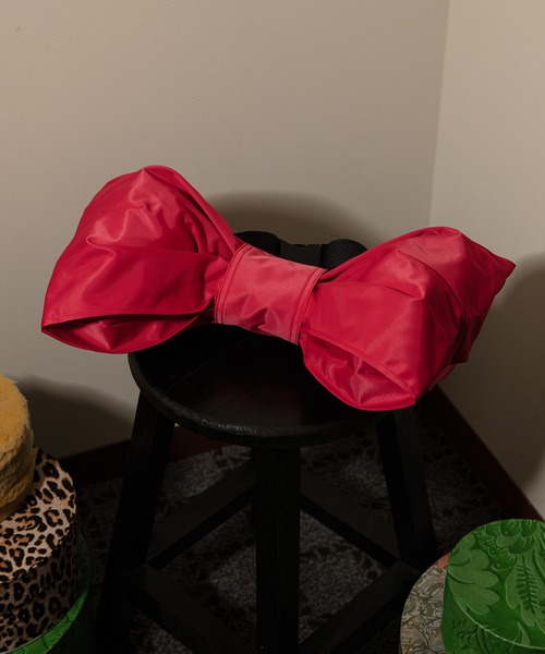 WhoWhat（フーワット）の「RIBON POUCH <PVC>（ショルダーバッグ・レディース・ピンク系その他/ブルー系その他/ブラック/ベージュ・FREE）」の4枚目の写真