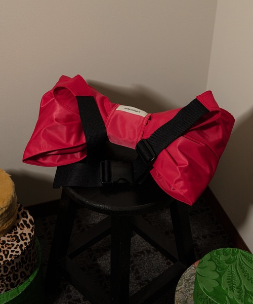 WhoWhat（フーワット）の「RIBON POUCH <PVC>（ショルダーバッグ・レディース・ピンク系その他/ブルー系その他/ブラック/ベージュ・FREE）」の12枚目の写真