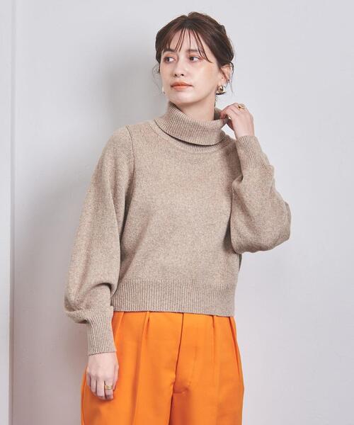 UNITED ARROWS（ユナイテッドアローズ）の「LILY ショート タートル ニット（ニット/セーター・レディース・パープル/ベージュ/ブラック・FREE）」の3枚目の写真