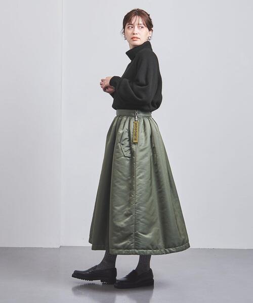 UNITED ARROWS（ユナイテッドアローズ）の「LILY ショート タートル ニット（ニット/セーター・レディース・パープル/ベージュ/ブラック・FREE）」の13枚目の写真