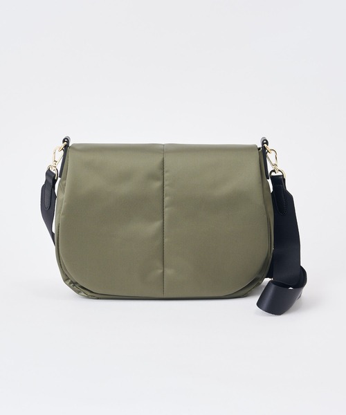 russet（ラシット）の「フラップショルダーバッグ M【THE CLOUDS NYLON