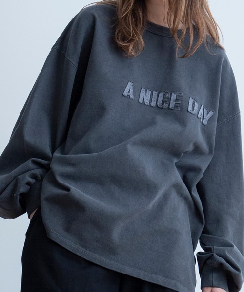 Universal Style Wear(ユニバーサルスタイルウェア)の「Universal Style Wear カットワーク ロゴ Tee(Tシャツ/カットソー・メンズ・スミクロ/グレイッシュベージュ/ライトカーキ/オフホワイト・MEDIUM/LARGE/X-LARGE)」の18枚目の写真