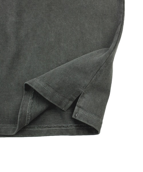 Universal Style Wear(ユニバーサルスタイルウェア)の「Universal Style Wear カットワーク ロゴ Tee(Tシャツ/カットソー・メンズ・スミクロ/グレイッシュベージュ/ライトカーキ/オフホワイト・MEDIUM/LARGE/X-LARGE)」の10枚目の写真
