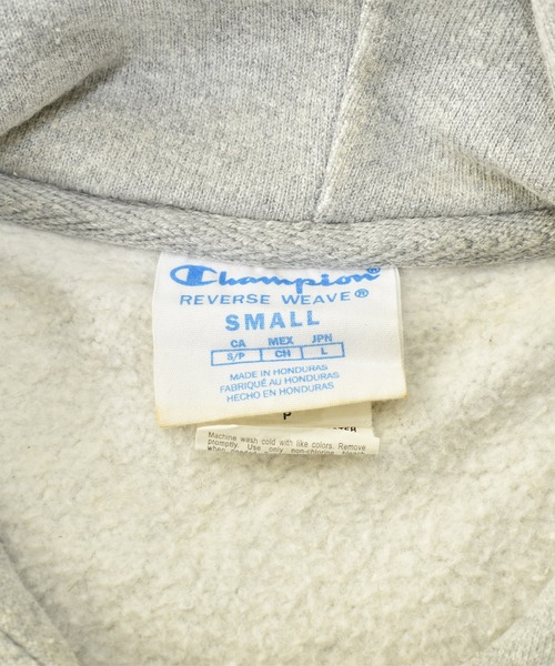 Champion(チャンピオン)の「【ヴィンテージ古着】Champion / チャンピオン REVERSE WEAVE ロゴ刺繍 プルオーバーパーカー(パーカー・メンズ・グレー・SMALL)」の2枚目の写真