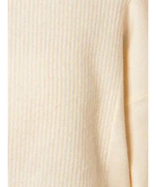 LAGUNAMOON（ラグナムーン）の「ショルダースリットニットプルオーバー（ニット/セーター・レディース・ブルー/アイボリー/ブラック・FREE）」の8枚目の写真