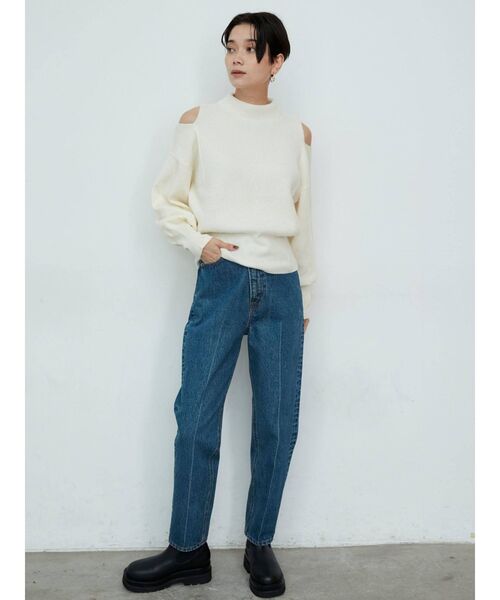 LAGUNAMOON（ラグナムーン）の「ショルダースリットニットプルオーバー（ニット/セーター・レディース・ブルー/アイボリー/ブラック・FREE）」の17枚目の写真