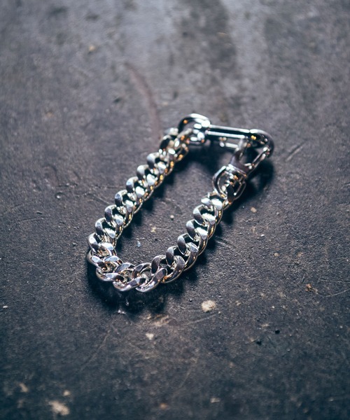 glamb(グラム)の「Curb Chain Bracelet / カーブチェーンブレスレット(ブレスレット・メンズ・シルバー・FREE)」の11枚目の写真