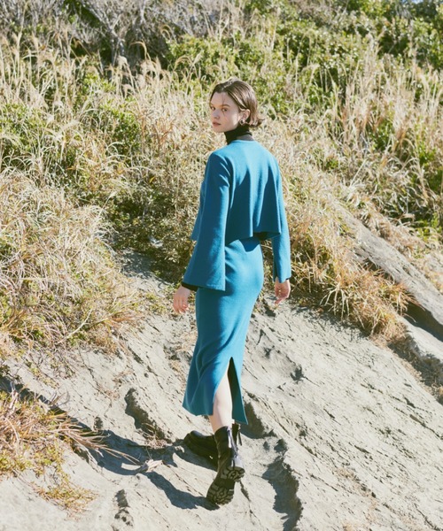 Happy John（ハッピージョン）の「slit knit skirt/スリットニットスカート（スカート・レディース・ブルー/ブラック・FREE）」の6枚目の写真