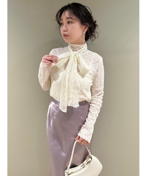 SNIDEL（スナイデル）の「カットレースボウタイプルオーバー（Tシャツ 