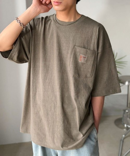 Java(ジャバ)の「《JaVa ジャバコラボ》古着風ストリートMIX。綿100%ヘヴィーウエイト胸ポケピグメントTシャツ(Tシャツ/カットソー・メンズ・イエロー/ブルー/オフホワイト/グリーン/インディゴブルー/ブラック/ブラウン/ボルドー・SMALL/MEDIUM/X-LARGE/LARGE)」の12枚目の写真