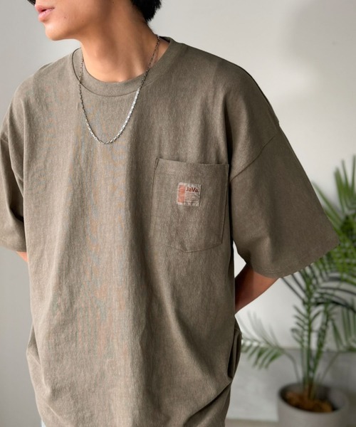 Java(ジャバ)の「《JaVa ジャバコラボ》古着風ストリートMIX。綿100%ヘヴィーウエイト胸ポケピグメントTシャツ(Tシャツ/カットソー・メンズ・イエロー/ブルー/オフホワイト/グリーン/インディゴブルー/ブラック/ブラウン/ボルドー・SMALL/MEDIUM/X-LARGE/LARGE)」の13枚目の写真