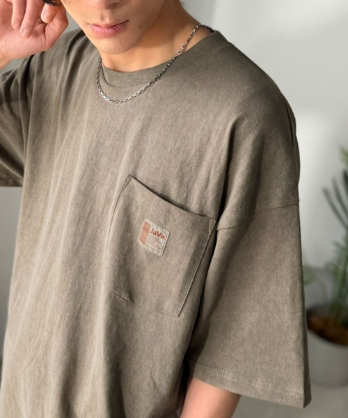 Java(ジャバ)の「《JaVa ジャバコラボ》古着風ストリートMIX。綿100%ヘヴィーウエイト胸ポケピグメントTシャツ(Tシャツ/カットソー・メンズ・イエロー/ブルー/オフホワイト/グリーン/インディゴブルー/ブラック/ブラウン/ボルドー・SMALL/MEDIUM/X-LARGE/LARGE)」の9枚目の写真