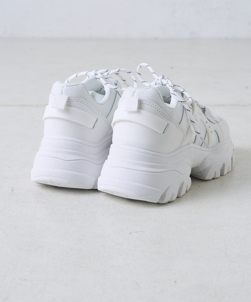 one after another NICE CLAUP（ワンアフターアナザーナイスクラップ）の「ダットスニーカー　2023SS（スニーカー・レディース・ホワイト/アイボリー・SMALL/MEDIUM/LARGE/X-LARGE）」の14枚目の写真