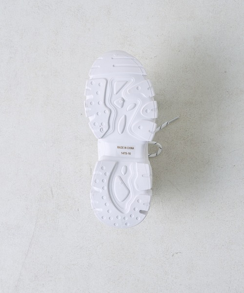 one after another NICE CLAUP（ワンアフターアナザーナイスクラップ）の「ダットスニーカー　2023SS（スニーカー・レディース・ホワイト/アイボリー・SMALL/MEDIUM/LARGE/X-LARGE）」の4枚目の写真