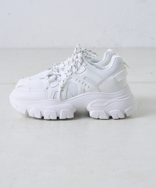 one after another NICE CLAUP（ワンアフターアナザーナイスクラップ）の「ダットスニーカー　2023SS（スニーカー・レディース・ホワイト/アイボリー・SMALL/MEDIUM/LARGE/X-LARGE）」の8枚目の写真