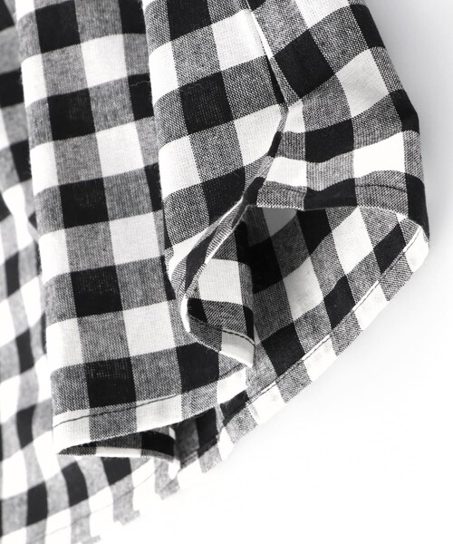 BRANSHES（ブランシェス）の「【WEB限定】ギンガムチェックドッキングワンピース（ワンピース・キッズ・ブラック/オフホワイト・100/110/120/130/140/150）」の6枚目の写真