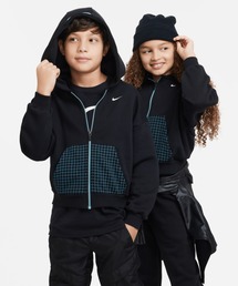 NIKE（ナイキ）の「ナイキ スポーツウェア ジュニア (ガールズ) フリース パーカー / Nike Sportswear Big Kids' (Girls') Fleece Hoodie（パーカー・キッズ）」