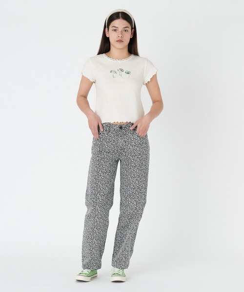 Levi's(リーバイス)の「Levi's/リーバイス DRY GOODS メロートップス POPPIES SUNNY CREAM(Tシャツ/カットソー・レディース・マルチ・M/S/XS)」の4枚目の写真