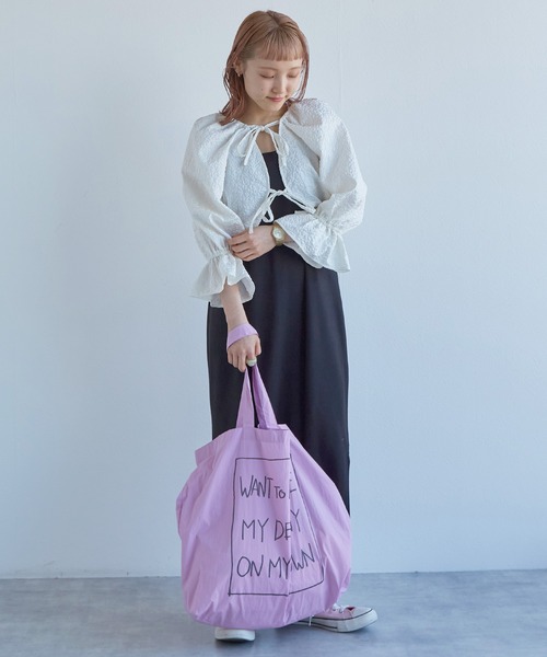 w closet（ダブルクローゼット）の「【前後2WAY】リボン付きカーディガン（シャツ/ブラウス・レディース・ブラック/サックスブルー/アイボリー/イエロー・FREE）」の14枚目の写真