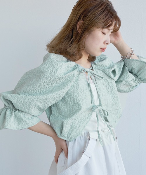 w closet（ダブルクローゼット）の「【前後2WAY】リボン付きカーディガン（シャツ/ブラウス・レディース・ブラック/サックスブルー/アイボリー/イエロー・FREE）」の21枚目の写真