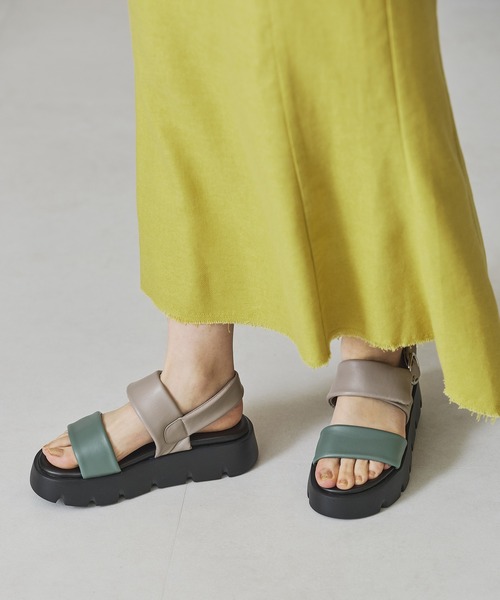 ORiental TRaffic(オリエンタルトラフィック)の「■パデットダブルベルト厚底サンダル/31233(サンダル・レディース・ブラック/グリーン/ホワイト・S/M/L/LL)」の13枚目の写真