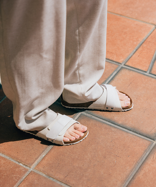 BIRKENSTOCK(ビルケンシュトック)の「【BIRKENSTOCK / ビルケンシュトック】 FOR EDIFICE OITA "narrow"(サンダル・メンズ・ブラック/ホワイト・43/42/41)」の12枚目の写真