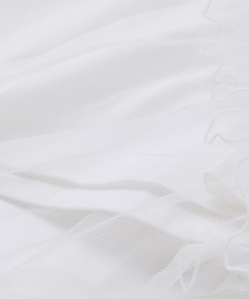 LE CIEL BLEU(ルシェルブルー)の「チュールフリルT / Tulle Frill Tee(Tシャツ/カットソー・レディース・ホワイト/ブラック・36)」の11枚目の写真