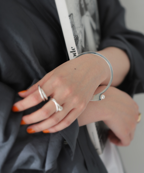 セール】【CLINQ/クリンク】 DAHLIA：バングル（ブレスレット）｜CLINQ