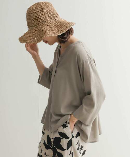 URBAN RESEARCH DOORS（アーバンリサーチドアーズ）の「レーヨンリネンフレアブラウス（シャツ/ブラウス・レディース・オフホワイト/ベージュ系その他/ブルー・MEDIUM）」の3枚目の写真