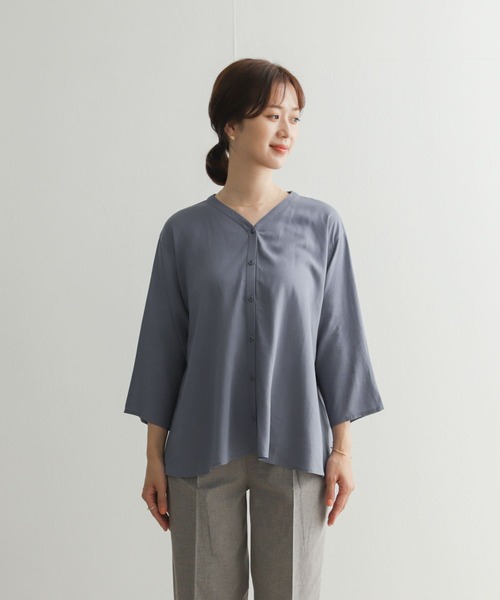 URBAN RESEARCH DOORS（アーバンリサーチドアーズ）の「レーヨンリネンフレアブラウス（シャツ/ブラウス・レディース・オフホワイト/ベージュ系その他/ブルー・MEDIUM）」の18枚目の写真