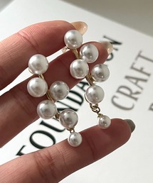 上品な大人パールピアス